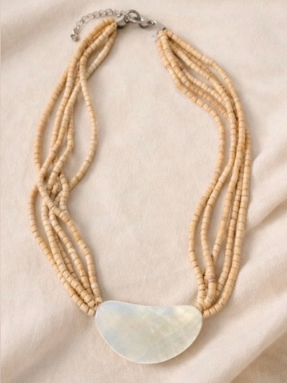 ✨ Natural Beaded Multi-Strand Necklace with Mother of Pearl Pendant ✨